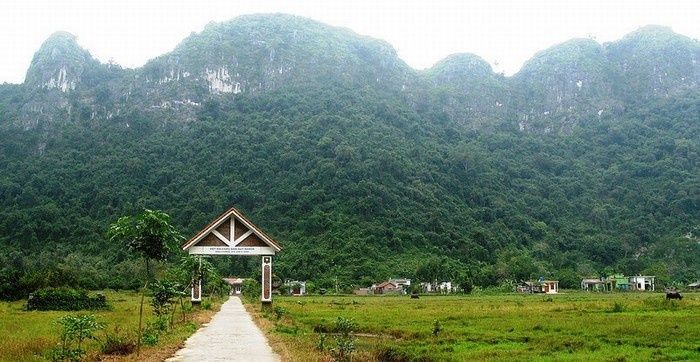 Viet Hai Village